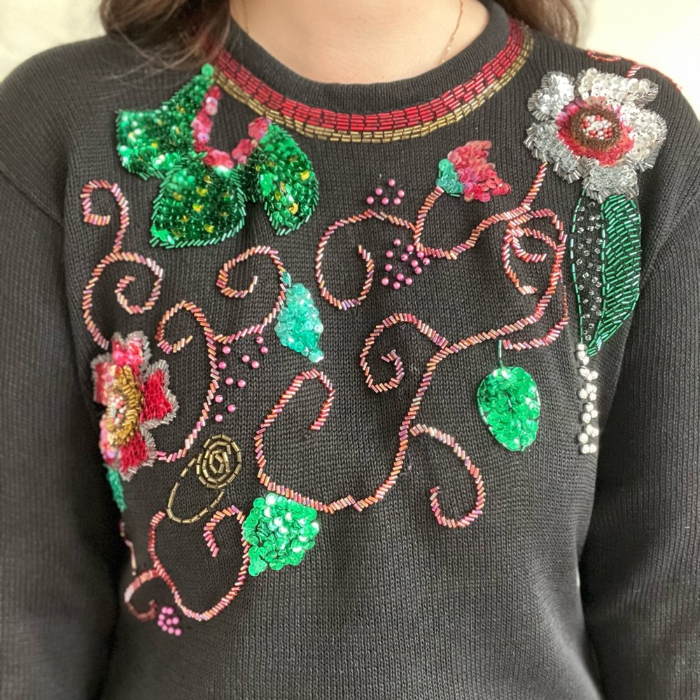 VINTAGE Women’s Sweater Sequins Embellished Festive Knit Size Large - Picture 4 of 12